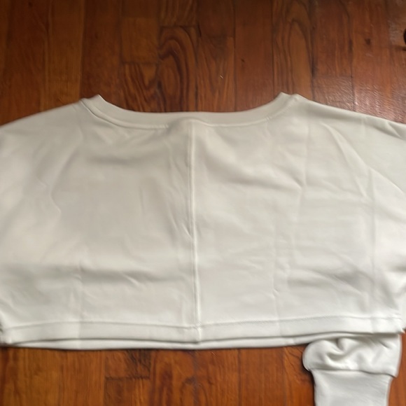 NWT… The Upside Limber Crop Top - Picture 6 of 6